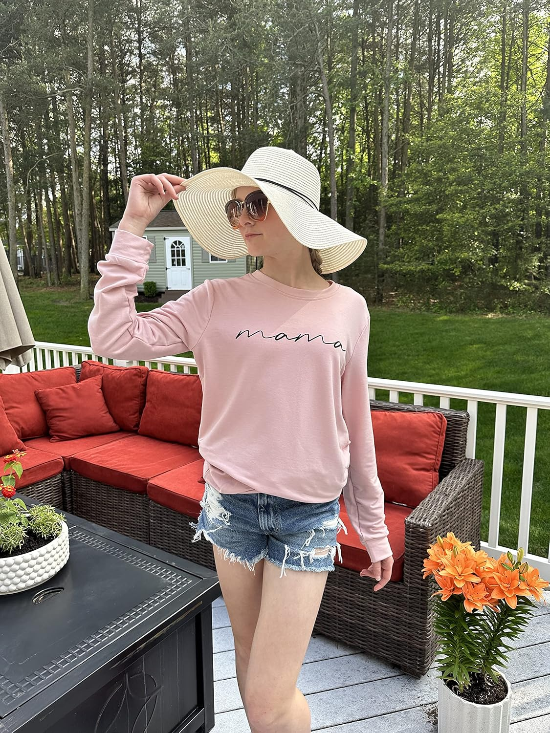 Mama Mode Activated: Women’s Loose-Fit Crewneck Sweatshirt with cute “Mama” Letter Print